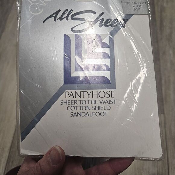 Top Care All Sheer Pantyhose Size Medium Tall White Sandalfoot Cotton Shield New - Picture 3 of 6